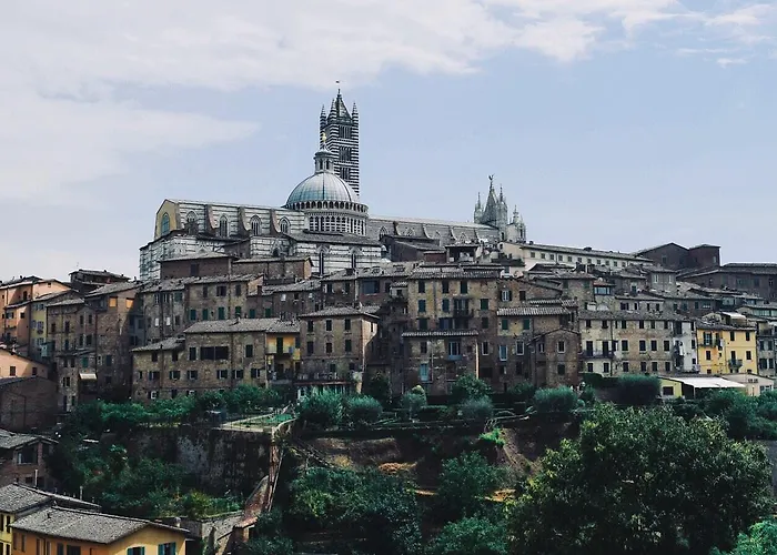 Rinidia - Celso Cittadini Grande شقة