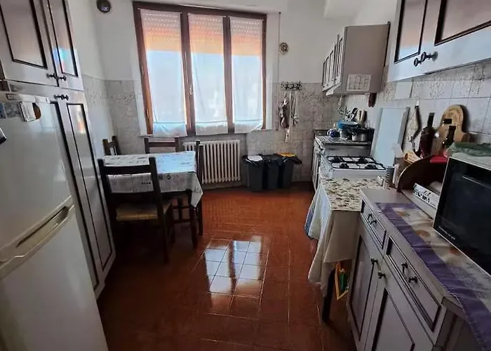 Rinidia - Celso Cittadini Grande Lägenhet